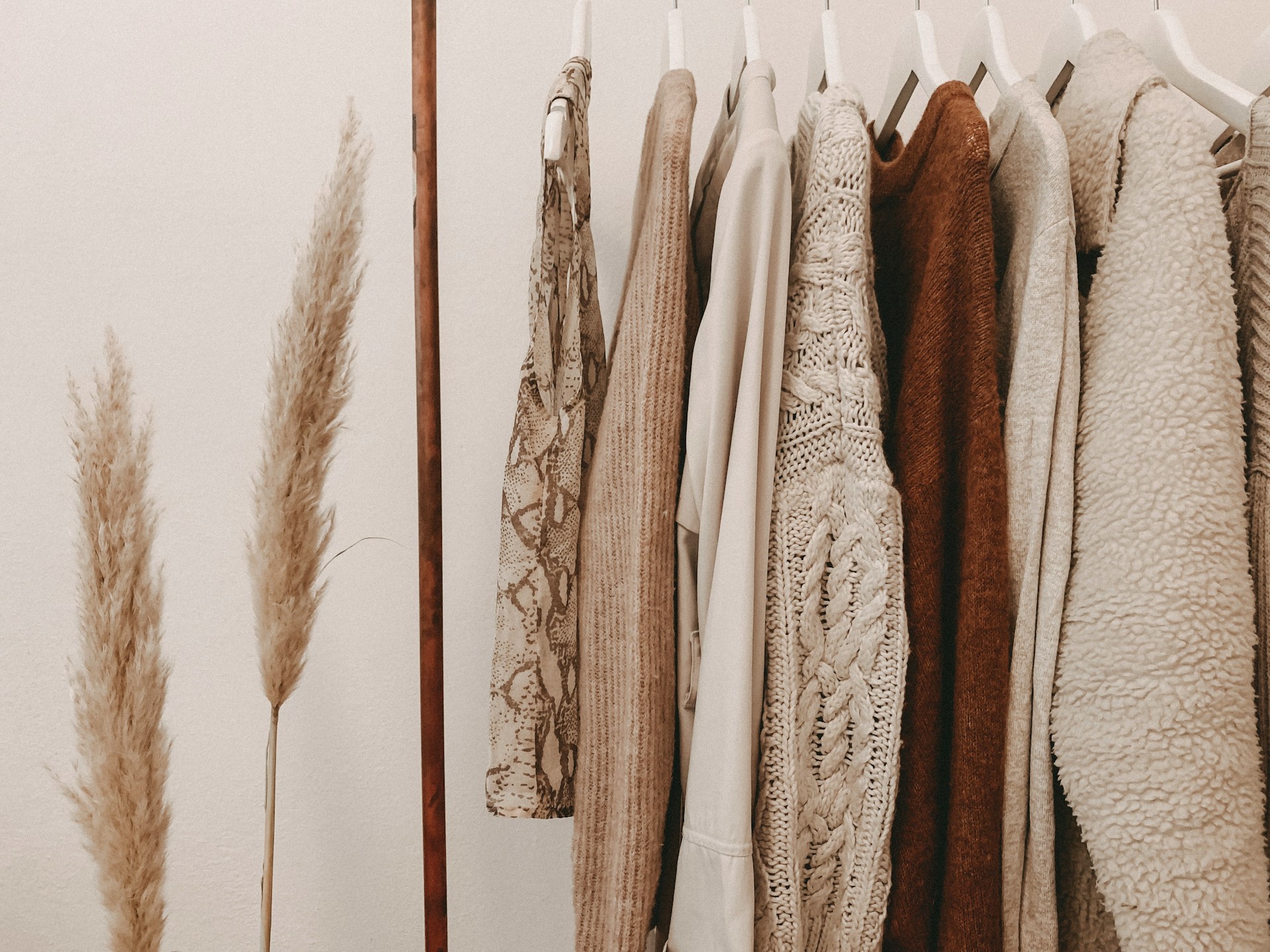 DRESSING ROOM